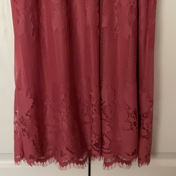No Boundaries Mauve Lace Dress - Picture 3 of 5